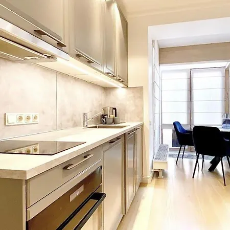 Gasmi House * Parijs